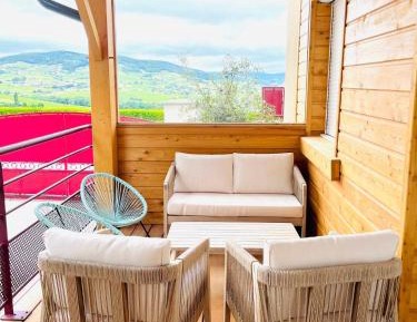 Three-Bedroom Holiday Home 