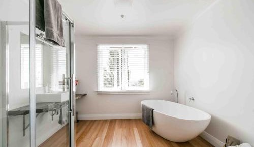 Standard Double or Twin Room with Shared Bathroom