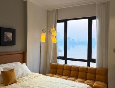 Studio with Lake View