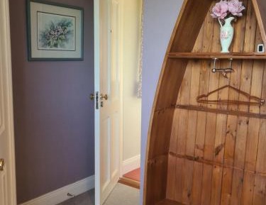 Twin Room with Shower