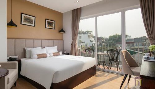 Deluxe Double Room with Balcony