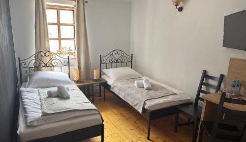 Standard Twin Room with Garden View