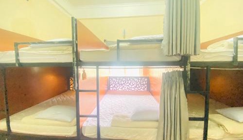 Deluxe Room (2 Adults + 1 Child)