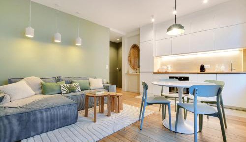 One-Bedroom Apartment