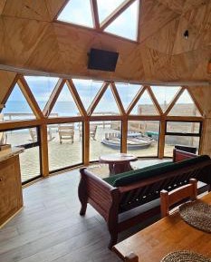 Bungalow with Sea View