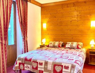 Superior Chalet