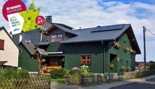 Apartment with Garden View