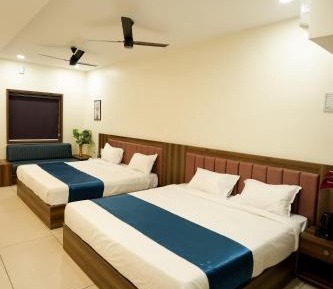 Standard Double Room with Two Double Beds