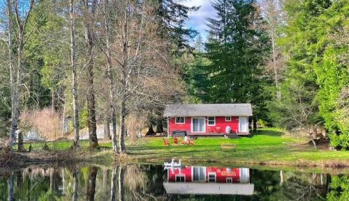 Two-Bedroom Holiday Home