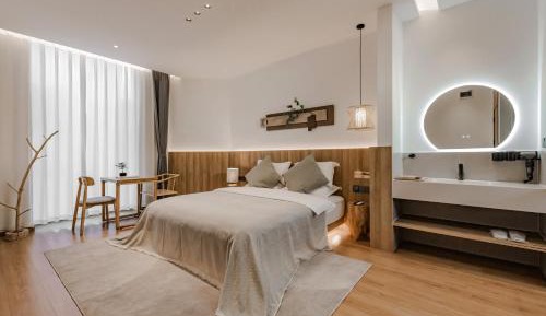 Double Room with Private Bathroom