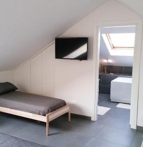 Deluxe Double Room with Bath
