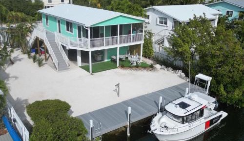 Two-Bedroom Holiday Home