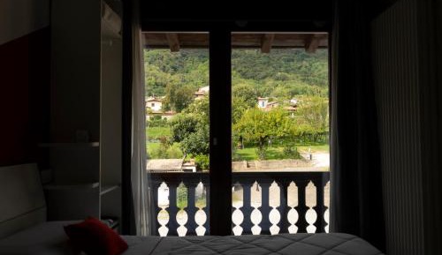 Deluxe Double Room with Garden View
