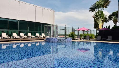 Solo Room (6 hours) with Meal