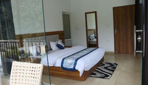 Double Room with Mountain View