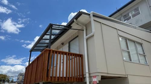 One-Bedroom Apartment with View