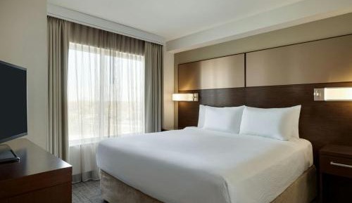 King Suite with Sofa Bed