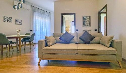 Two-Bedroom Apartment with City View