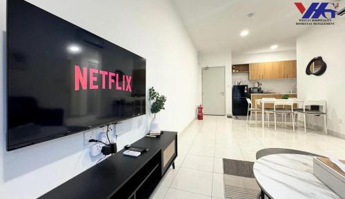 Two-Bedroom Deluxe Apartment