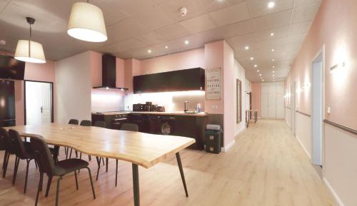 Six-Bedroom Apartment