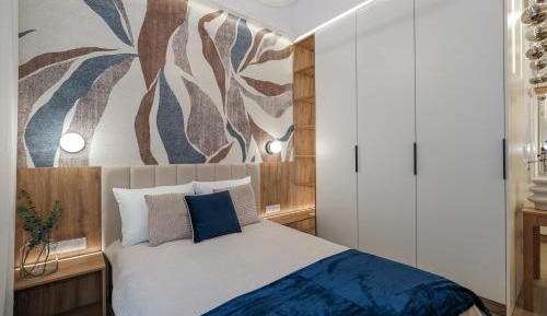 Superior One-Bedroom Apartment with Balcony