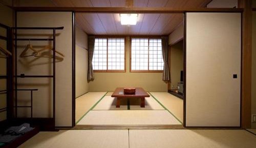 Japanese-Style Room