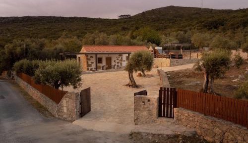 One-Bedroom House