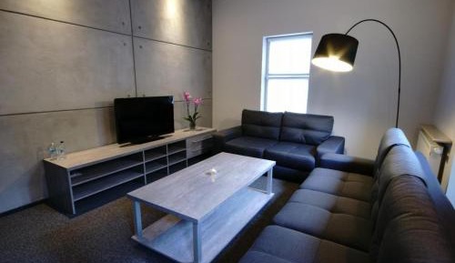 One-Bedroom Apartment (2 Adults)