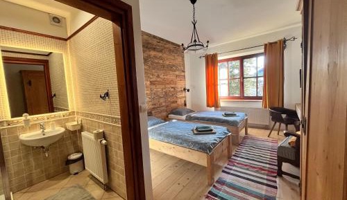 Double Room with Private Bathroom