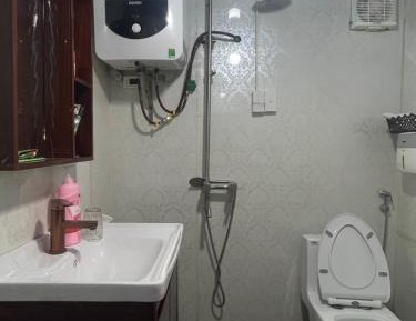 Quadruple Room with Private Bathroom