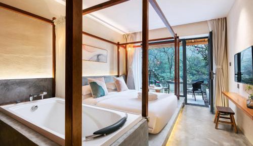 Double Room with Terrace