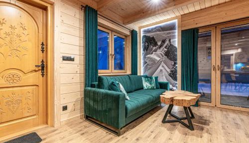 Three-Bedroom Townhouse