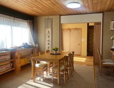 Three-Bedroom Apartment with Balcony