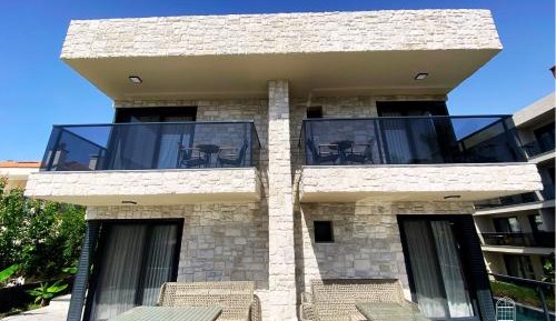 Double Room with Balcony and Sea View