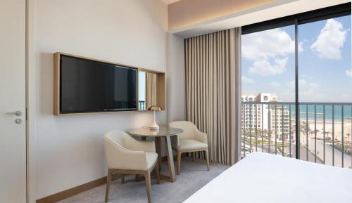 Deluxe Partial Sea View Room