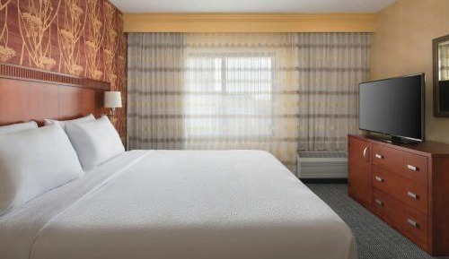 King Suite with Sofa Bed