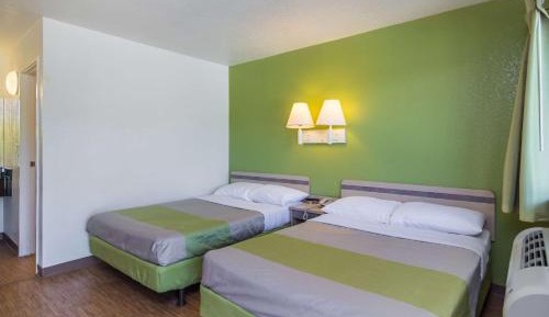 Quadruple Room - Non-Smoking