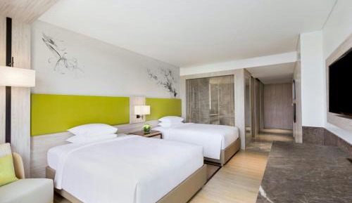  Deluxe Guest Room, 2 Double, City View