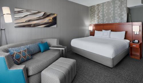 King Room with Sofa Bed