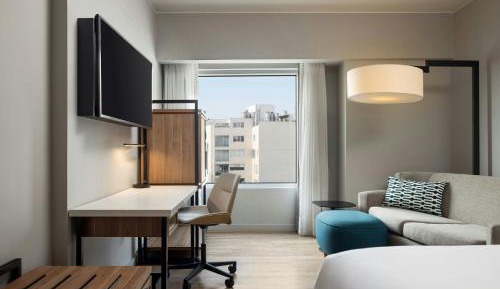 King Room with City View