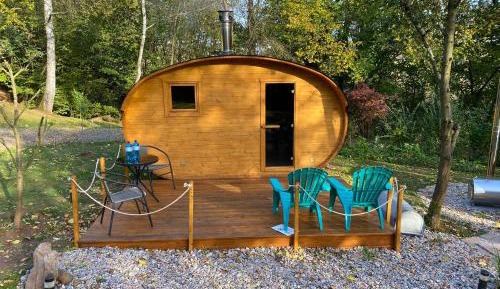 Tent with External Bathroom 