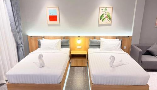 Deluxe Twin Room