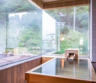 Superior Japanese-Style Room