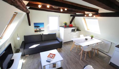 Superior One-Bedroom Apartment