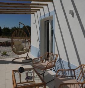 Three-Bedroom Apartment with Balcony