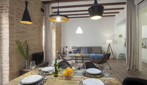 Apartment with Balcony