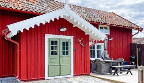Two-Bedroom Holiday Home