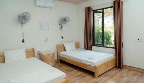 Twin Room with Pool View