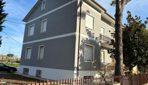 Studio Apartment with One Double Bed