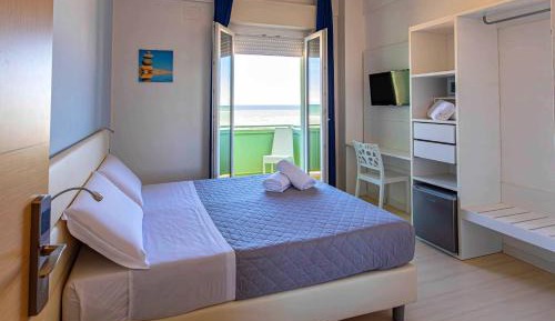 Superior Triple Room with Sea View